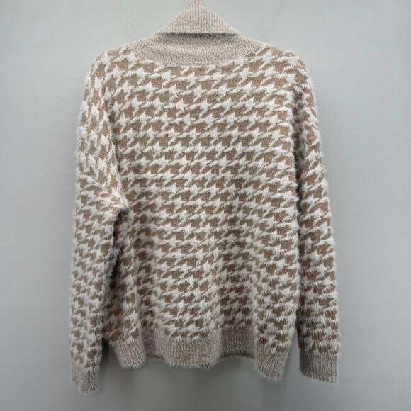 KUT from the Kloth Evea Camel Cream Houndstooth Turtleneck Sweater Style KS17807 - Picture 2 of 5